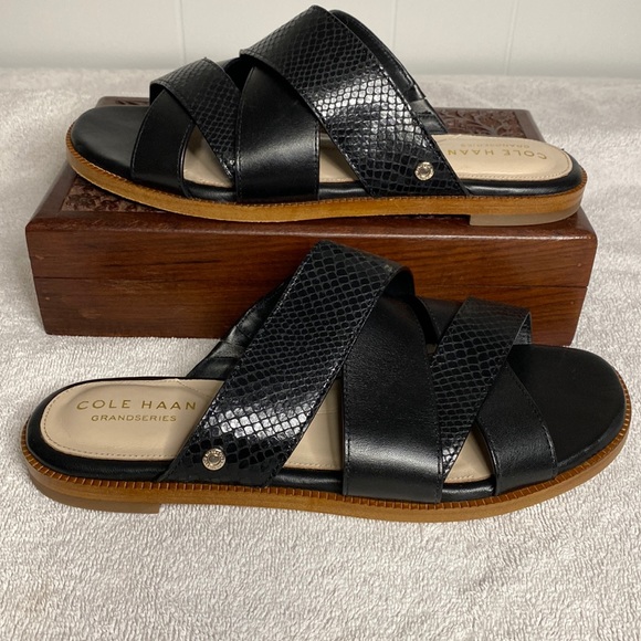 Cole Haan Shoes - Cole Haan. Women size 6.5